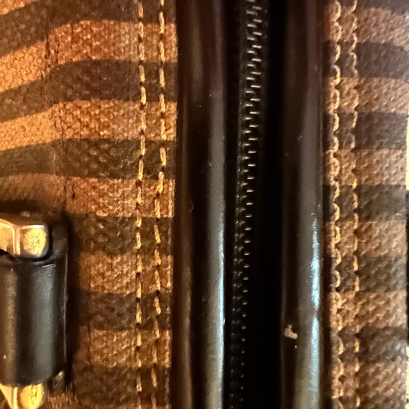 PRELOVED:  FENDI MINI DINNER BAG. Penguin Stripe. - Picture 13 of 17